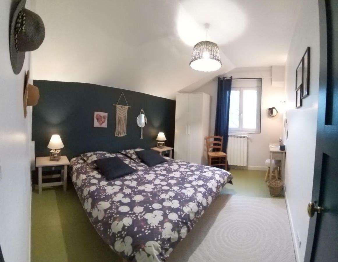 Le Grand Val Bed & Breakfast Lavastrie Екстериор снимка