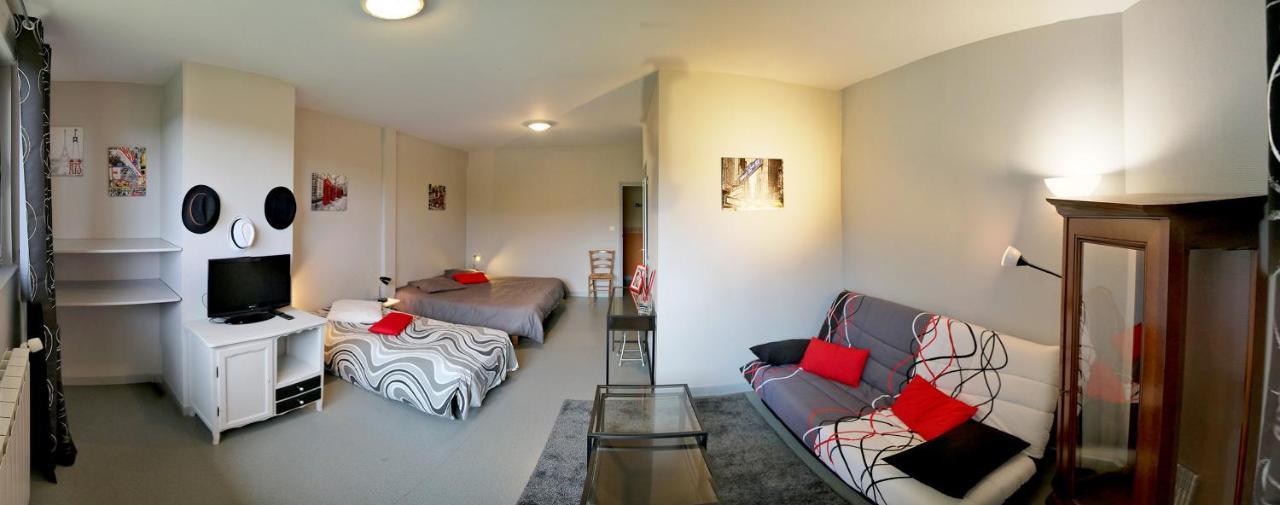 Le Grand Val Bed & Breakfast Lavastrie Екстериор снимка