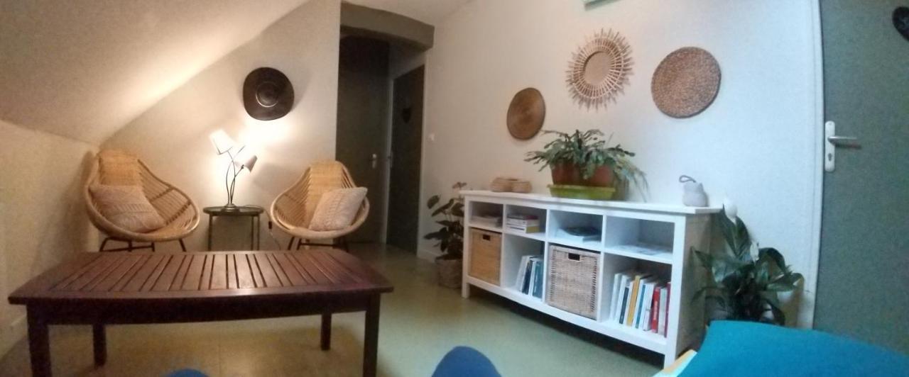 Le Grand Val Bed & Breakfast Lavastrie Екстериор снимка